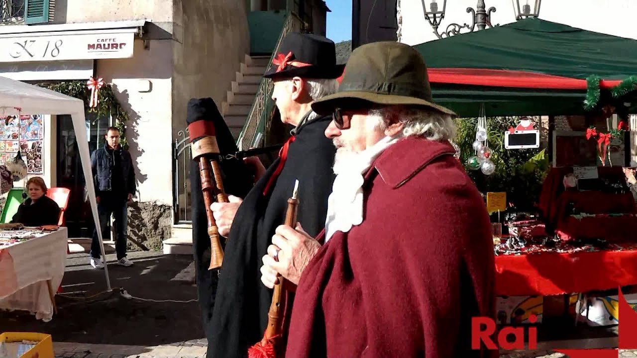 VICOVARO  roma MERCATINO DI NATALE...