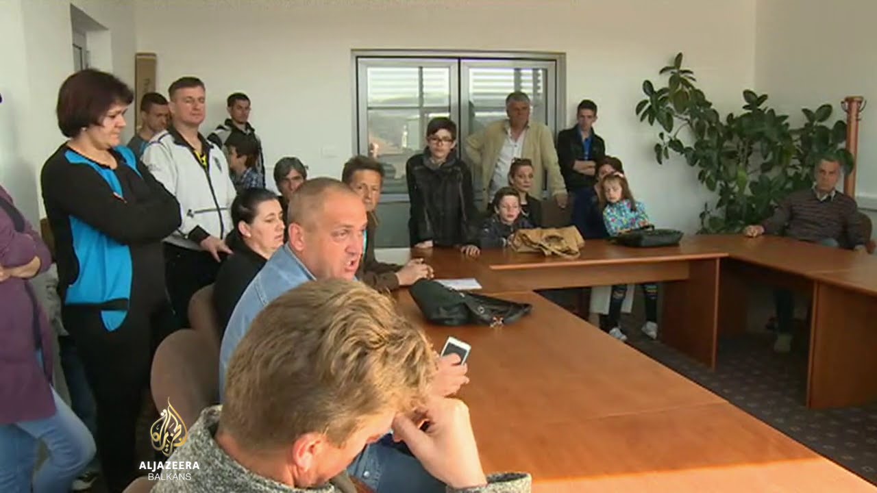 Trinaest porodica traži obećanu pomoć