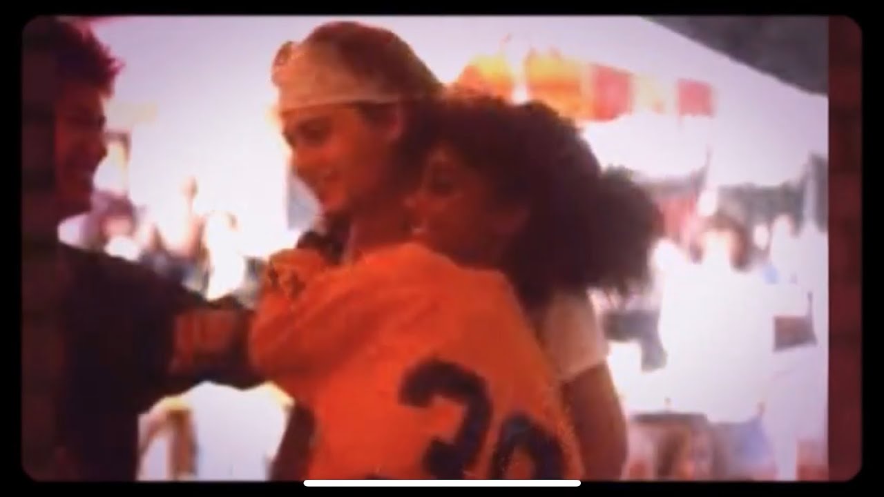 johnny depp and holly robinson:)