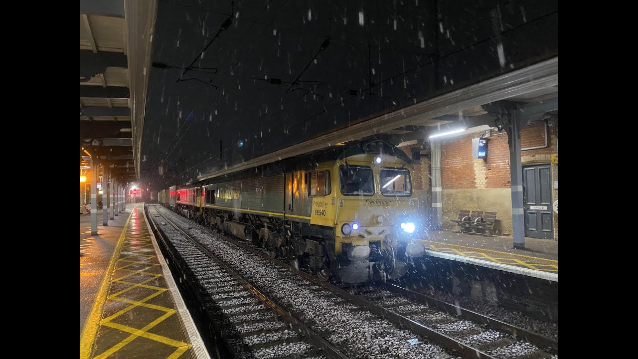 An Action-Packed Snowy Evening at Stowmarket Station - 08/03/23