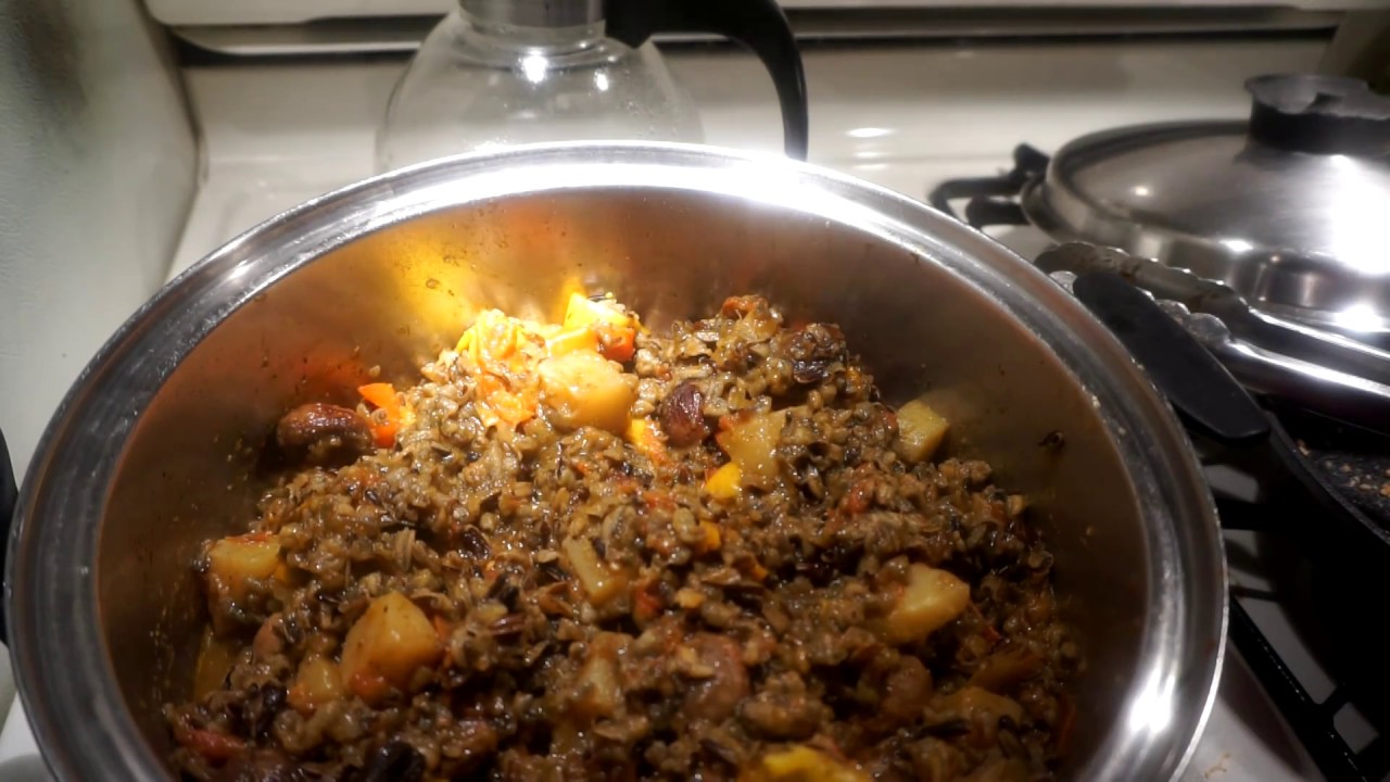 How to make Pilau/Pelau Using Wild Rice - Vegan For Life