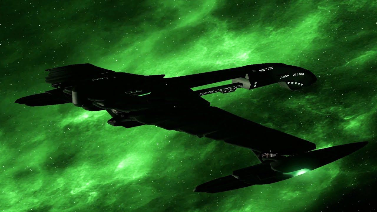 Командир мостика из Star Trek (ремастеринг) Клингон Вор'ча против ромуланца Валдора, как показано...