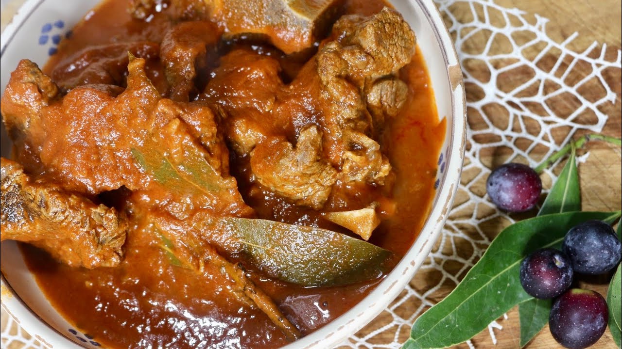 RAGÙ DI CARNE DI CAVALLO PUGLIESE | RAGU OF MEAT OF PUGLIESE HORSE