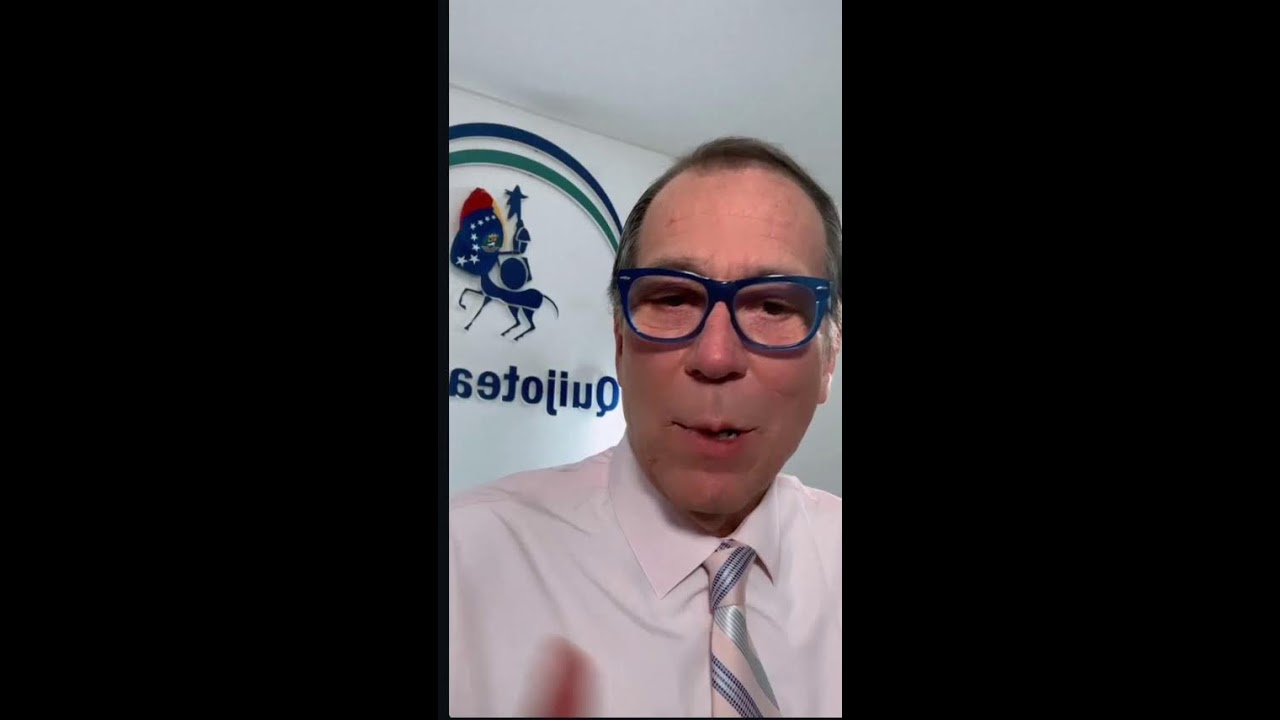 WILLIAM ECHEVERRIA QUIJOTEANDO HOY CON ESPOSA DE PERKIN ROCHA Y PSICOLOGO CARLOS SUBERO