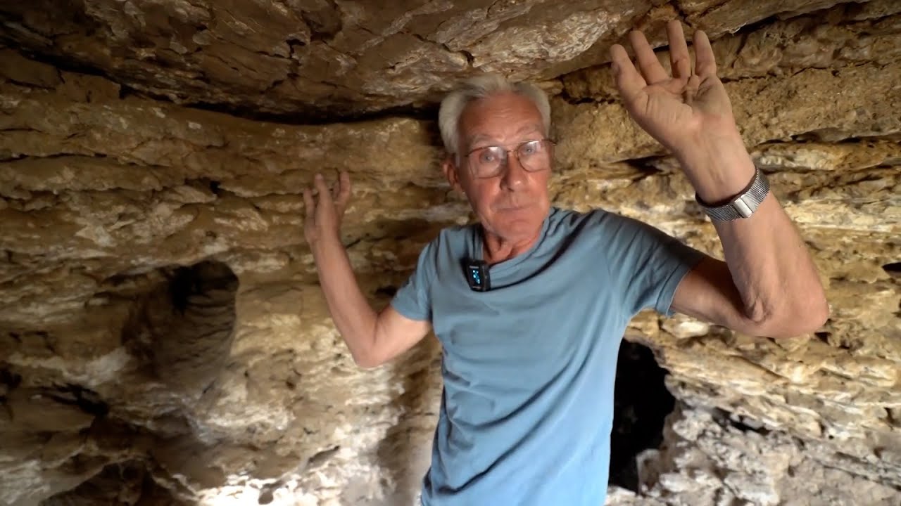 Древние карстовые пещеры Атырауской области