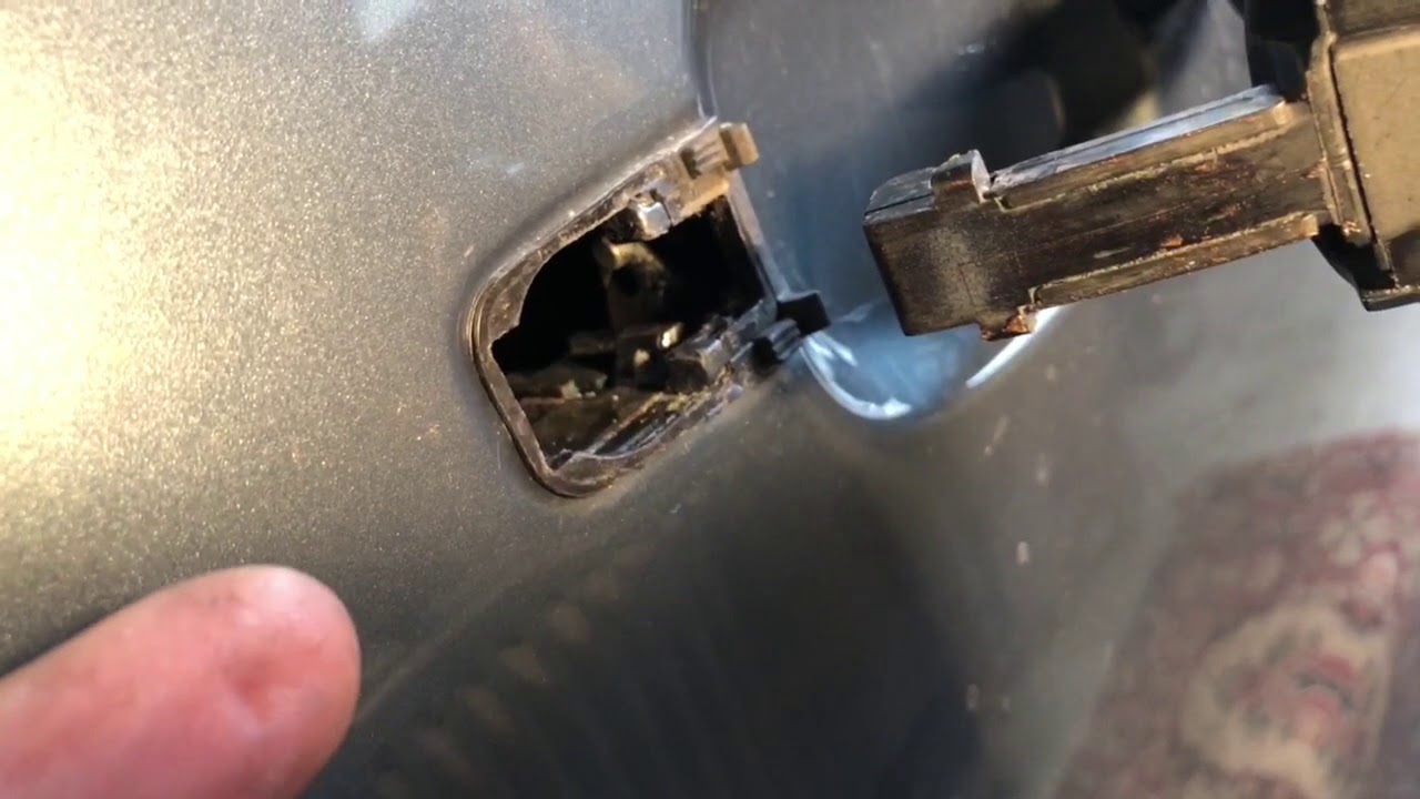 Audi S5 A5 B8 door handle latch installation