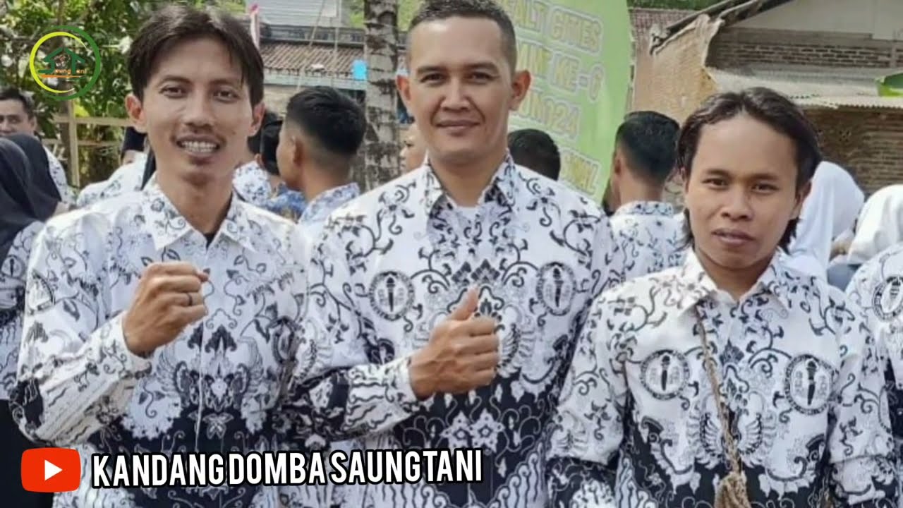 PAK GURU RAHMAT, PEMULA YANG SUKSES BETERNAK DOGAR FULL HIJAUAN DI CIKAKAK SUKABUMI