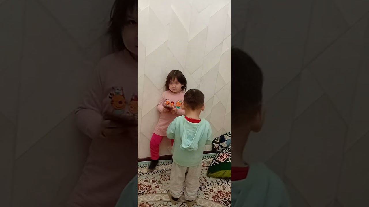 Айбар 3 жас.  такпак жаттау