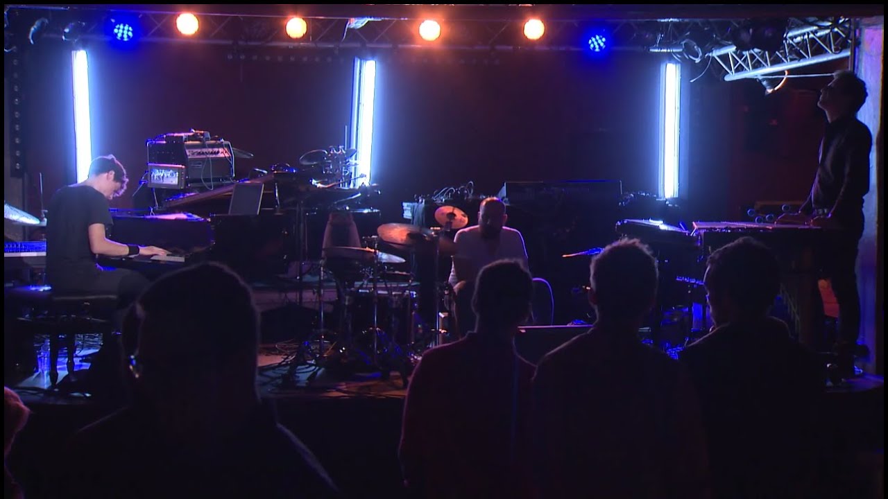 Tokyo Reverse - Live
