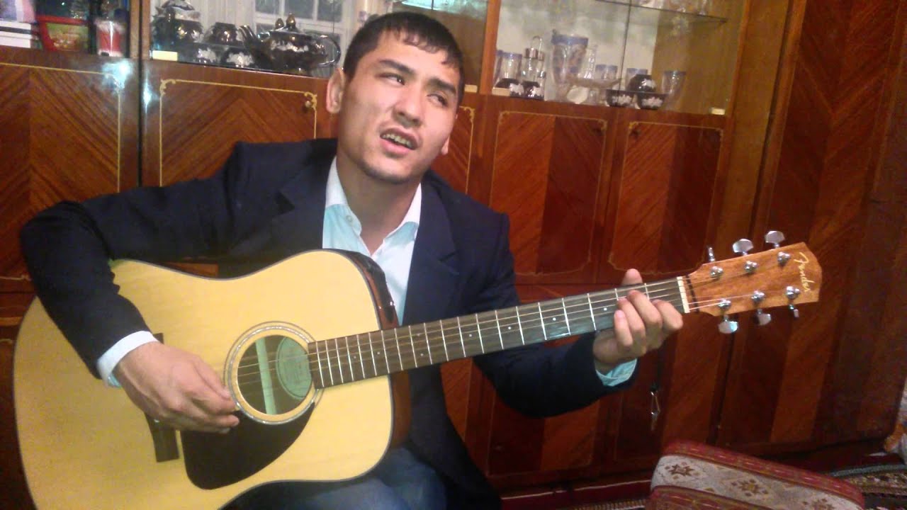 Жатырмын көл бойында