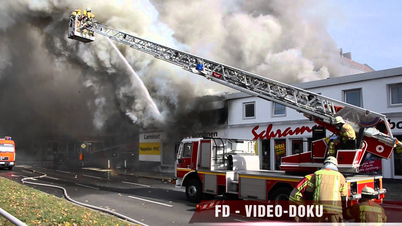 Berliner Feuerwehr - Feuer - Reinickendorf - Kögelstrasse - 17.10.2012