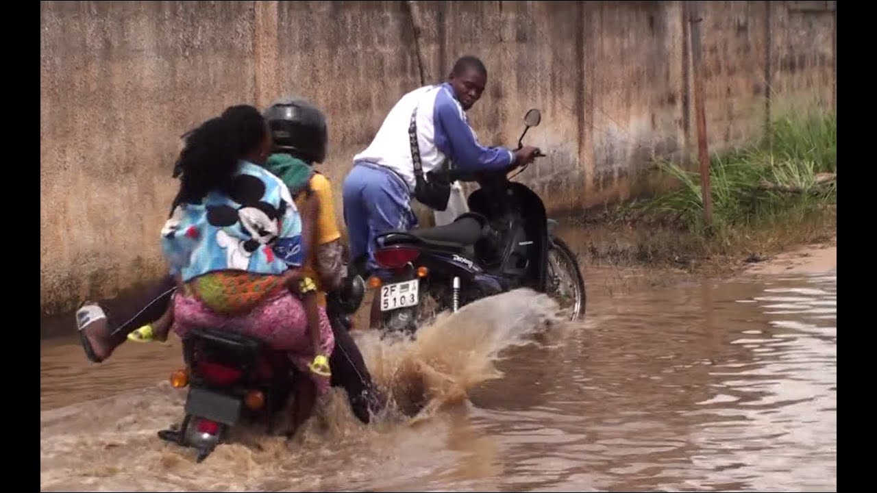 Pahou Adjovi-Codji, dégradation avancée de la voie double inondation le calvaire
