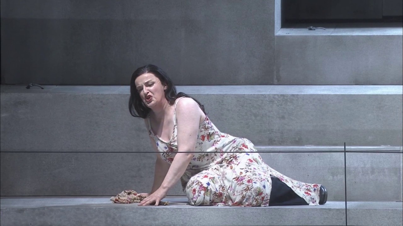 新国立劇場オペラ『フィデリオ』より　Fidelio - New National Theatre, Tokyo