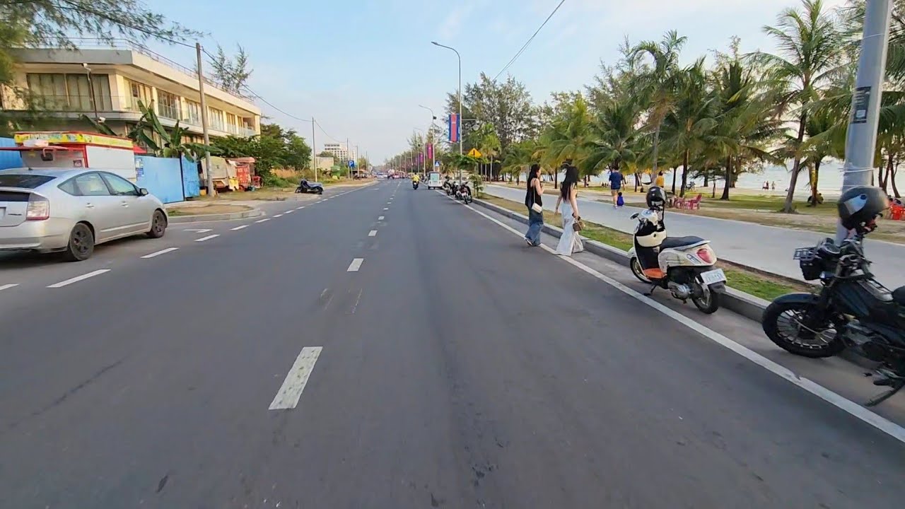 Just a relaxing part, street view along Otres 