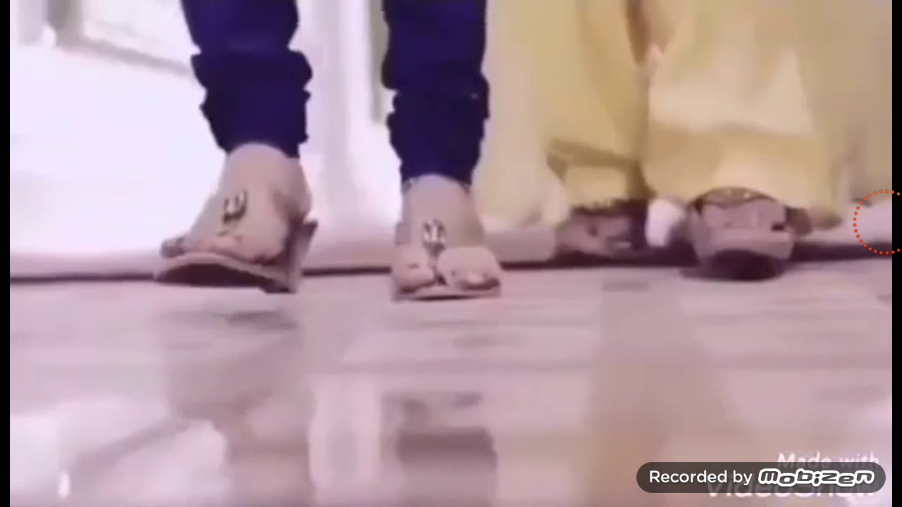 Mera nın karnındaki bebek &ouml;l&uuml;yor