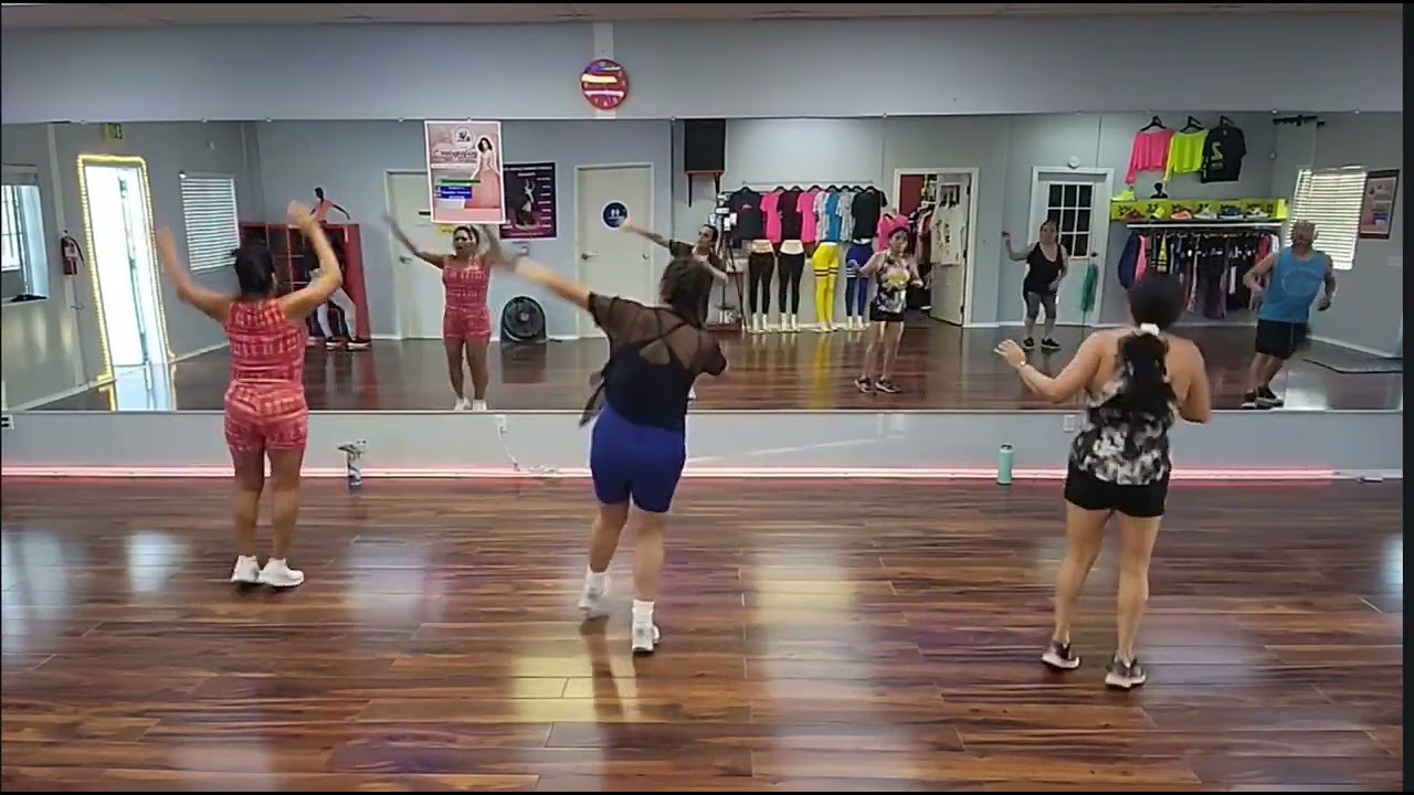 QUE CALOR - Cumbia Villera // Supermerk2 // Cumbia Fantastico // cardio workout // fitness class