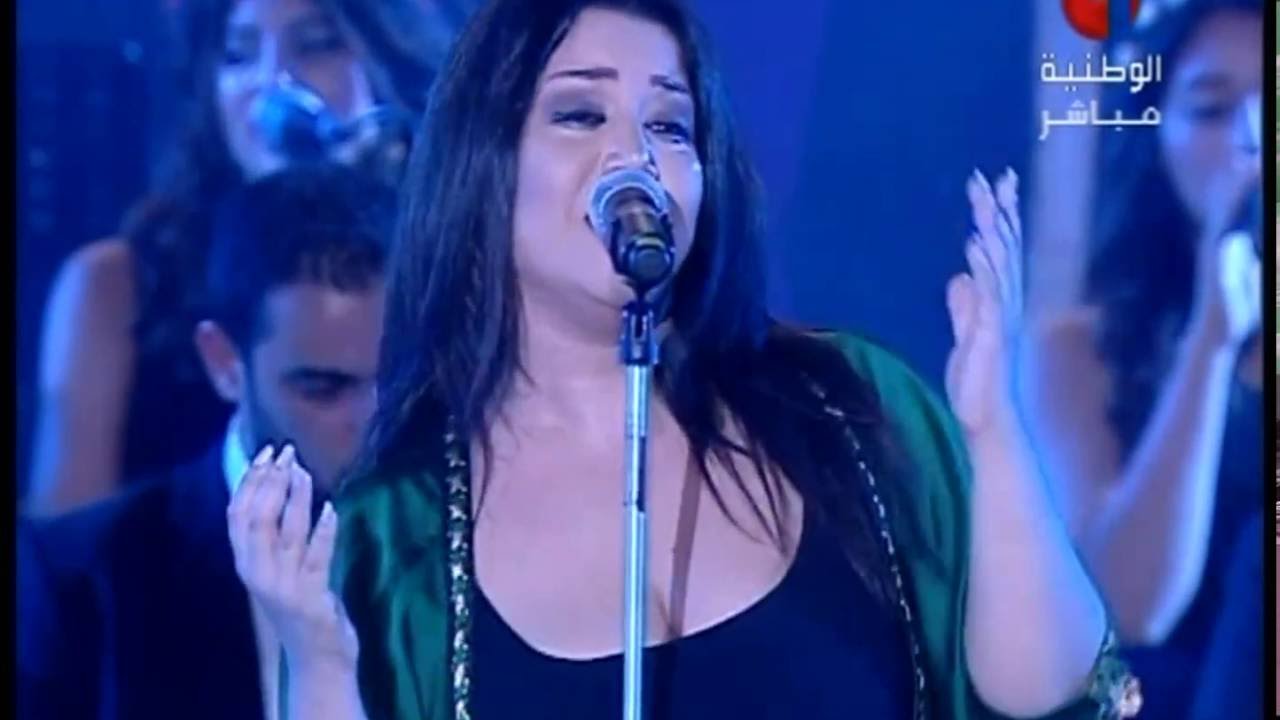 Yosra Mahnouch - Cocktail Oum Kalthoum (Live) | (يسرا محنوش - كوكتيل أم كلثوم (مهرجان قرطاج