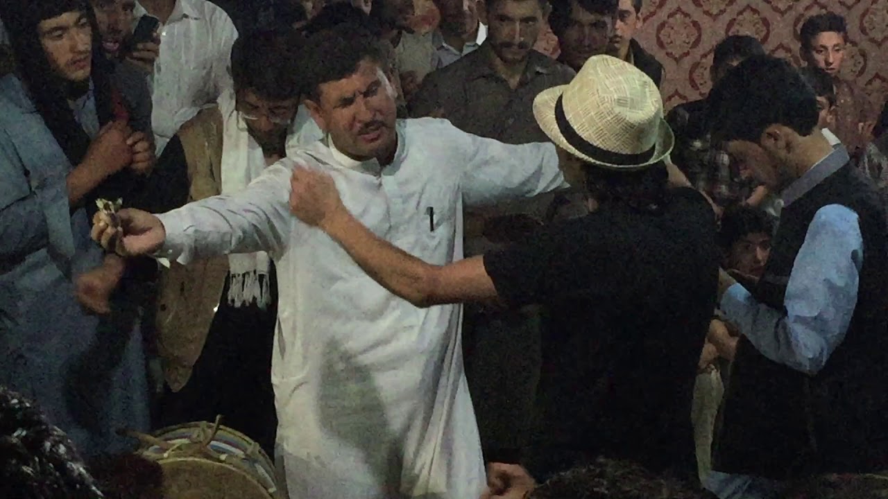 Sultan Murad Chitrali. ka boi gaderian muxi ta khayala tor gaderi