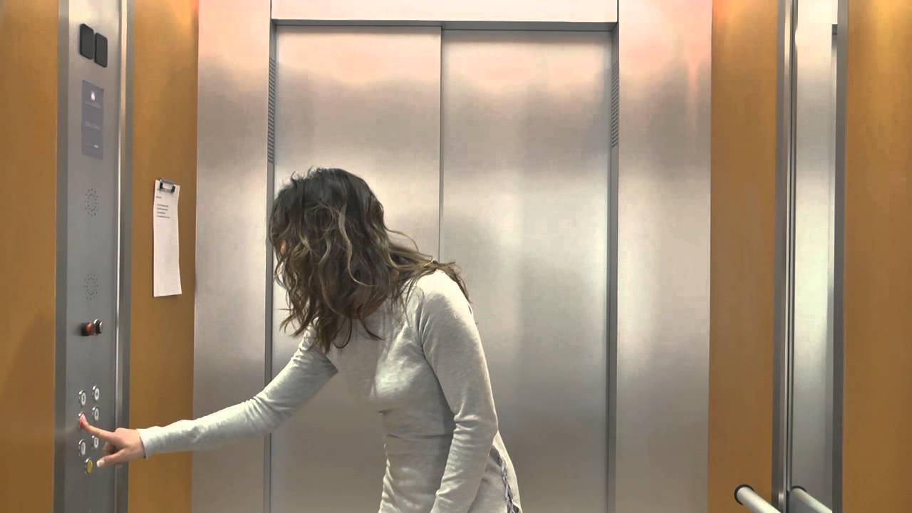 L'ascenseur de Laëtitia Milot