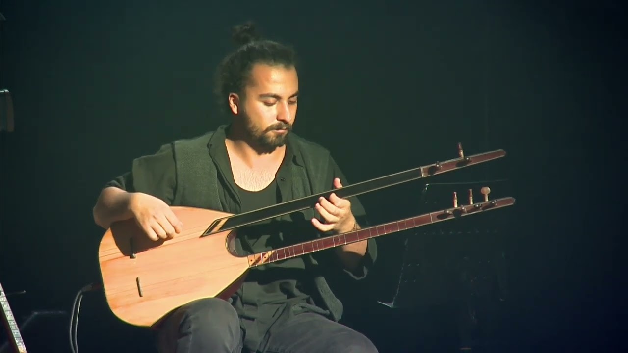 HiraiZerDüş sahnesinden | İki günlük dünya | ALİ DOĞAN perdesiz bağlama solo | canlı sahne 
