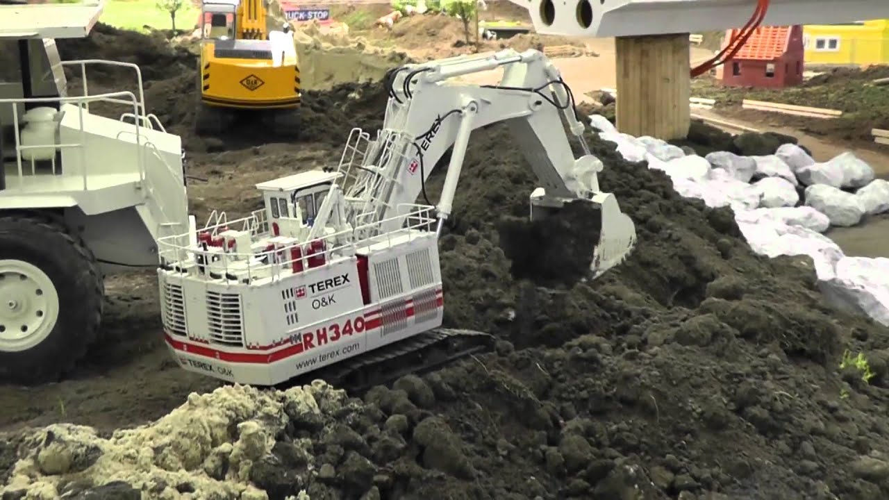 THE BEST RC MINI EXCAVATOR ON THE WORLD, HEAVY RC EXCAVATOR SCALE 1:50