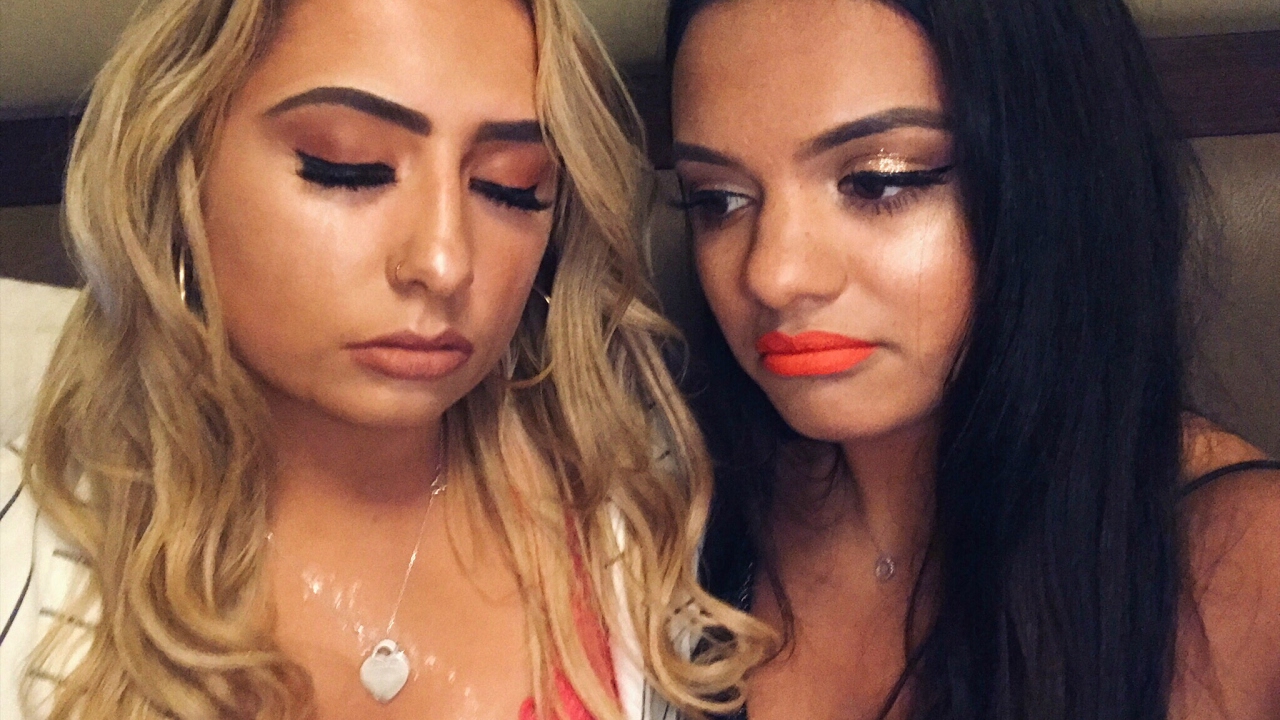 A VIEWER MADE US CRY !!! 😱😭