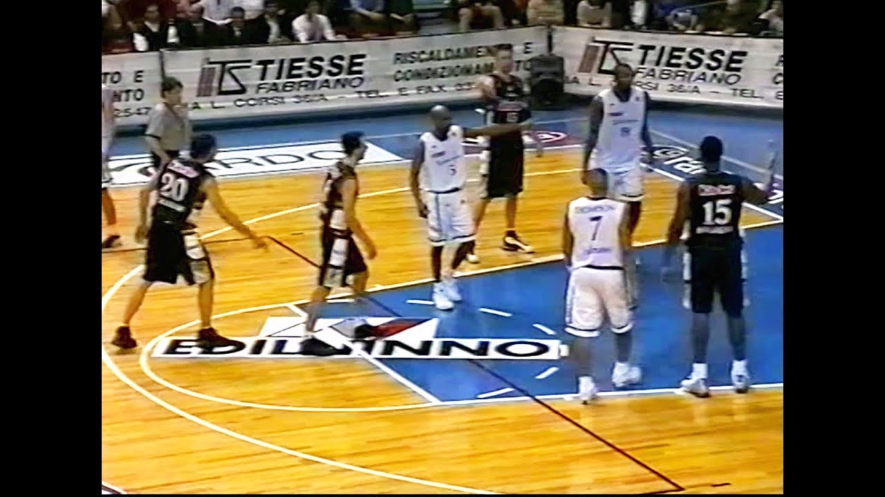 Serie A 2001/'02 Fabriano Basket - Kinder Bologna 98-92