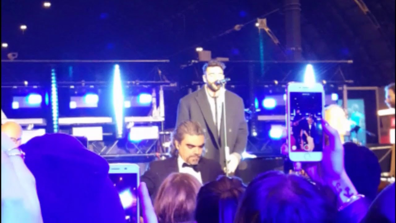 Muhammad Ali - Marco Mengoni @ Stazione Centrale Milano 29/11/18
