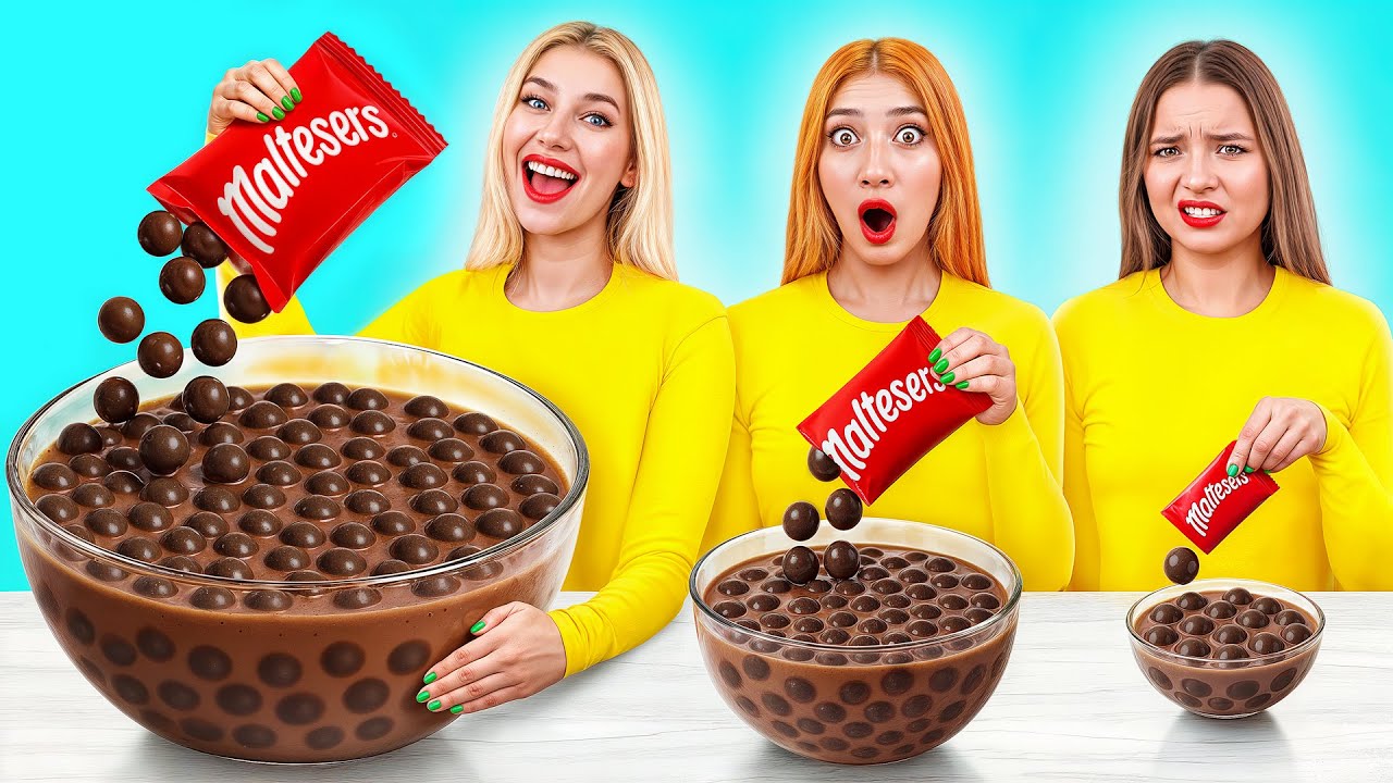 تحدي لوحة كبيرة أو متوسطة أو صغيرة | أنا مقابل جدتي في تحدي تحضير الطعام Bubba DO Challenge
