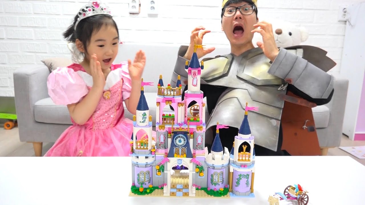 Boram Akan Pergi ke Pesta Dansa Putri Pergi ke Lego Princess Castle
