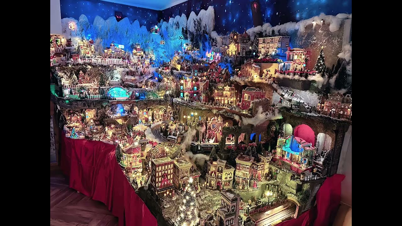 Struttura villaggio di natale 2023 @Lemaxcollection