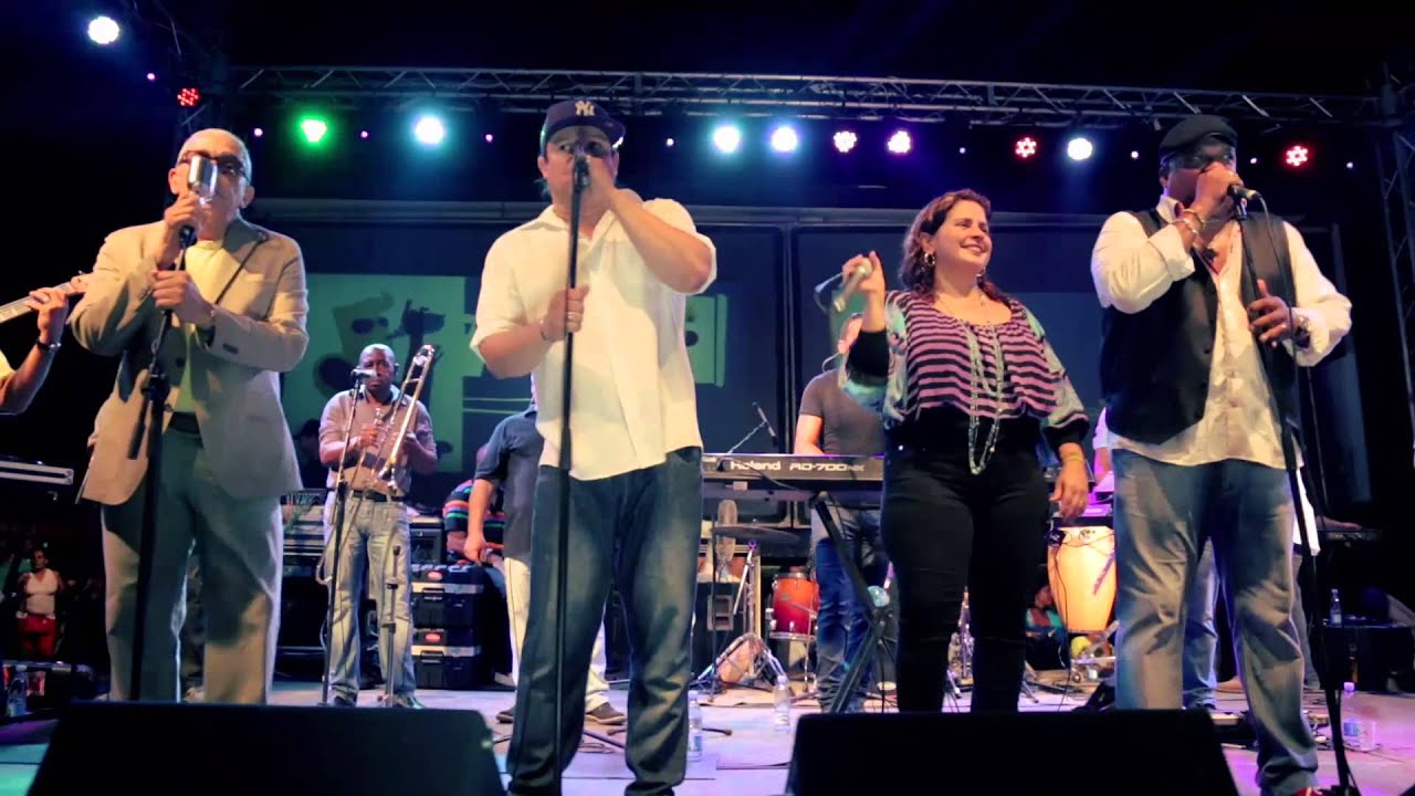 HWM'14 - Los Van Van (Cuba) Un año después (La costurera)