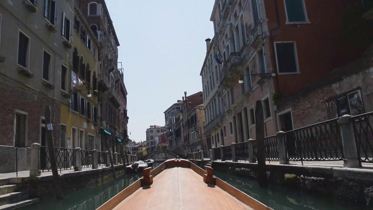 Venite a fare un giro tra i canali di Venezia, in time-lapse