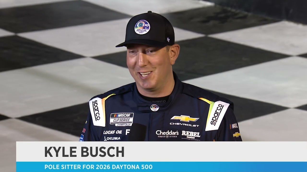 Kyle Busch wins the pole at the Daytona 500. Chase Briscoe will also start on the front row