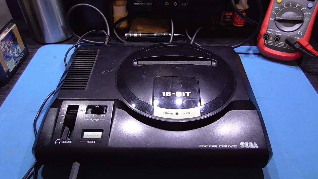 Sega Mega Drive / Genesis - Part 2 - Language & 50-60 Hz Switch Mod and Cartridge Slot Widening.