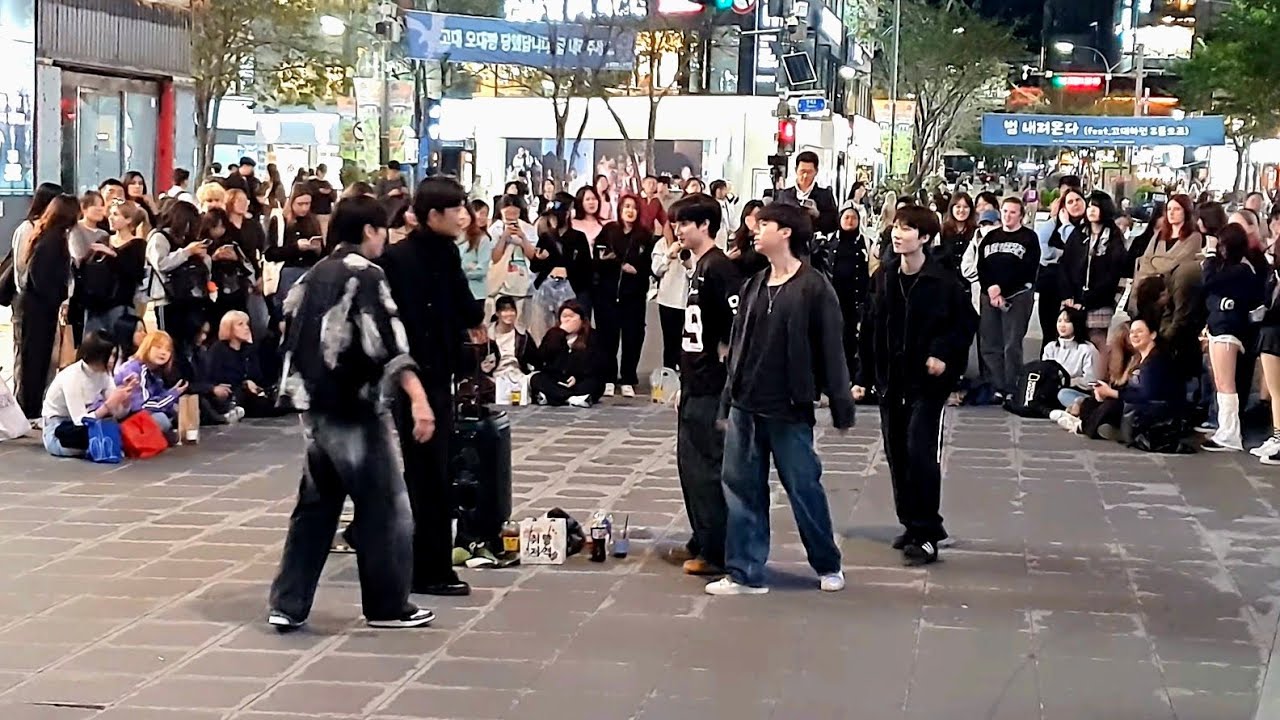 [STREET ARTIST] ONE OF. WITH AUDIENCE. INTERACTIVE SINCHON BUSKING. 241002.
