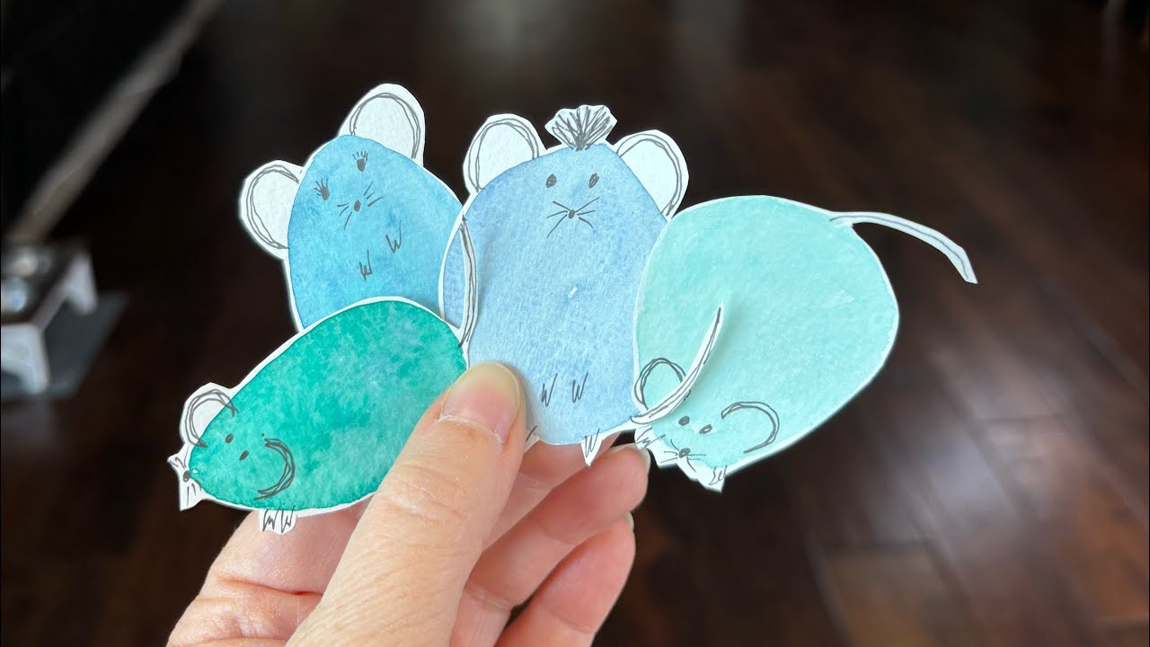 It’s Fodder Friday and we’re makin mice! Squeak squeak. 