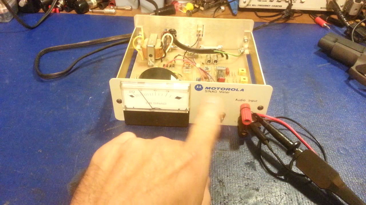 Motorola SINAD meter overview.