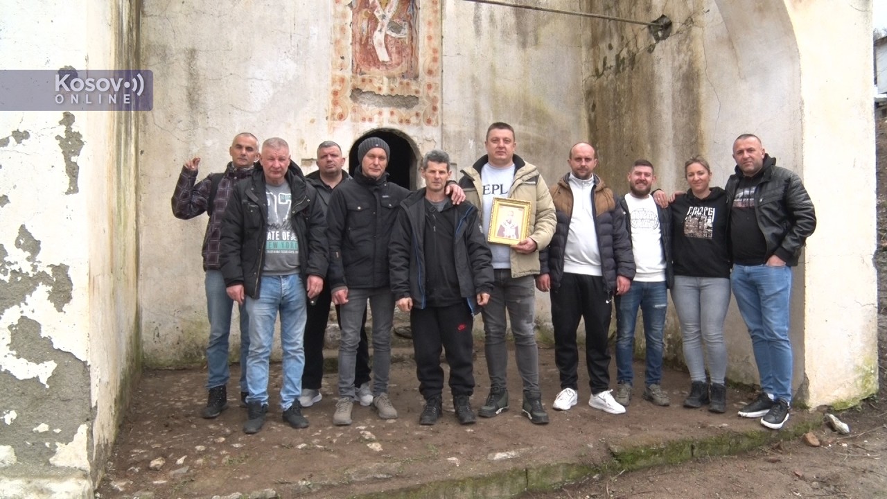 Prizren, Raseljeni Srbi iz sela Ljubižda posle 25. godina očistili dvorište i crkvu Sv.Nikole