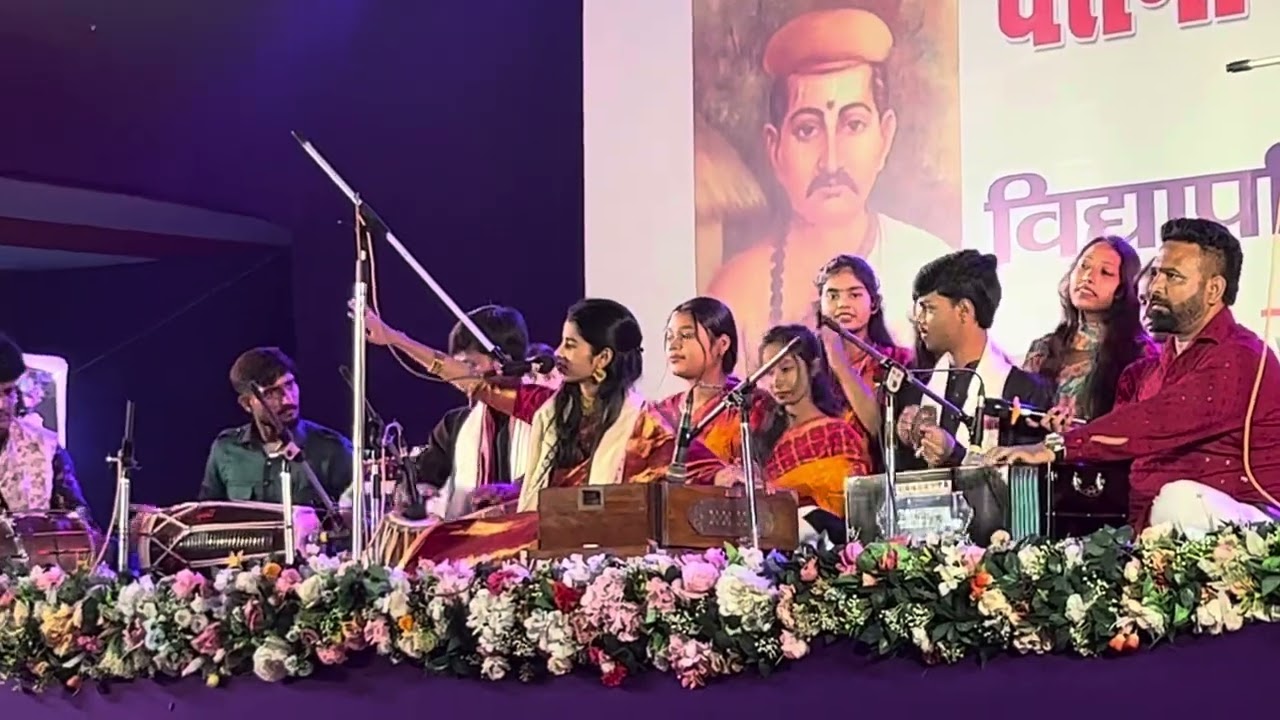 #Maithili Thakur at her best at #Patna with #Kilkari students #Vivaah Geet !