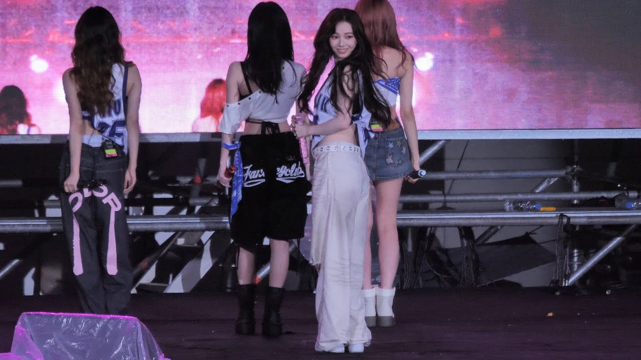 250516 aespa 에스파 카리나 - Supernova 슈퍼노바 (홍익대 축제) 직캠 fancam by zam
