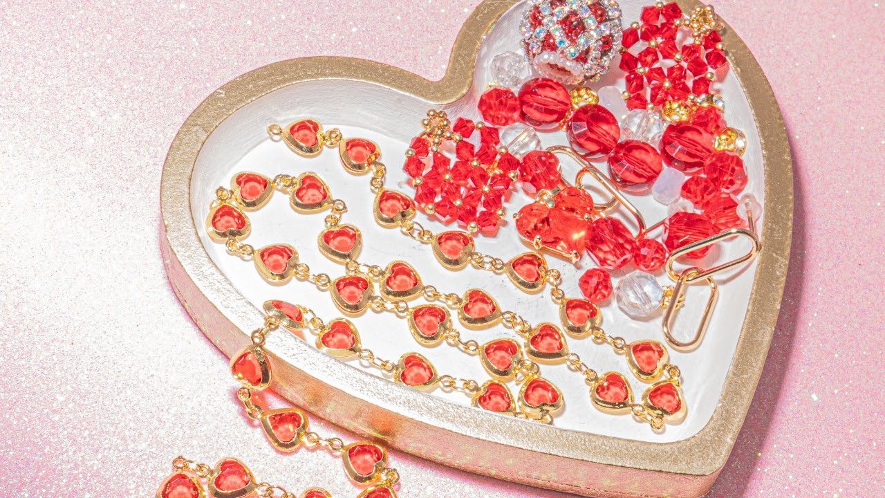 Galentine's Day Create-A-Thon with the Jesse James Beads Team!