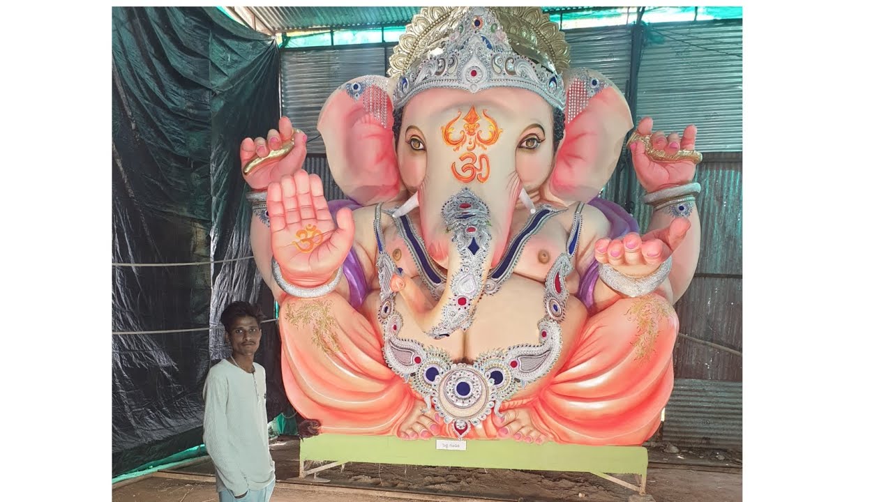 కోరుట్లలో గజ్జు మంటున్న గణపతులు😱#ganesh #telugu #temple #ganeshchaturthistatus #photography #bgmi