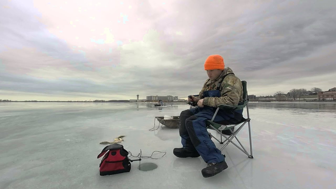 Ice Fishing Lake Erie Presque Isle Bay 01/30/2016 - 01/31/2016