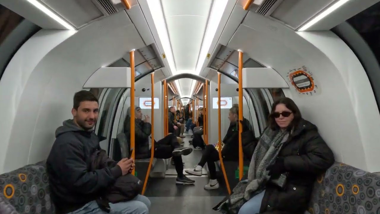 Second-Ever Run of Unit 302 on the First Day of Third-Generation Glasgow Subway Train Operation