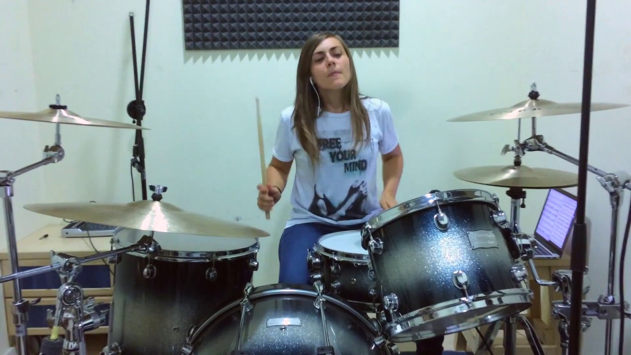 By the way Red Hot Chili Peppers - drums cover by Leire Colomo.