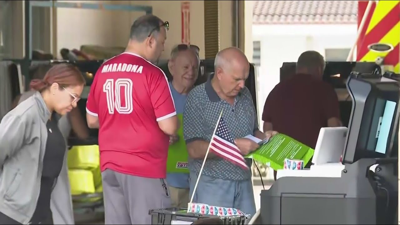 Miami voters approve lifetime term limits, casting doubt on Carollo&rsquo;s runoff bid