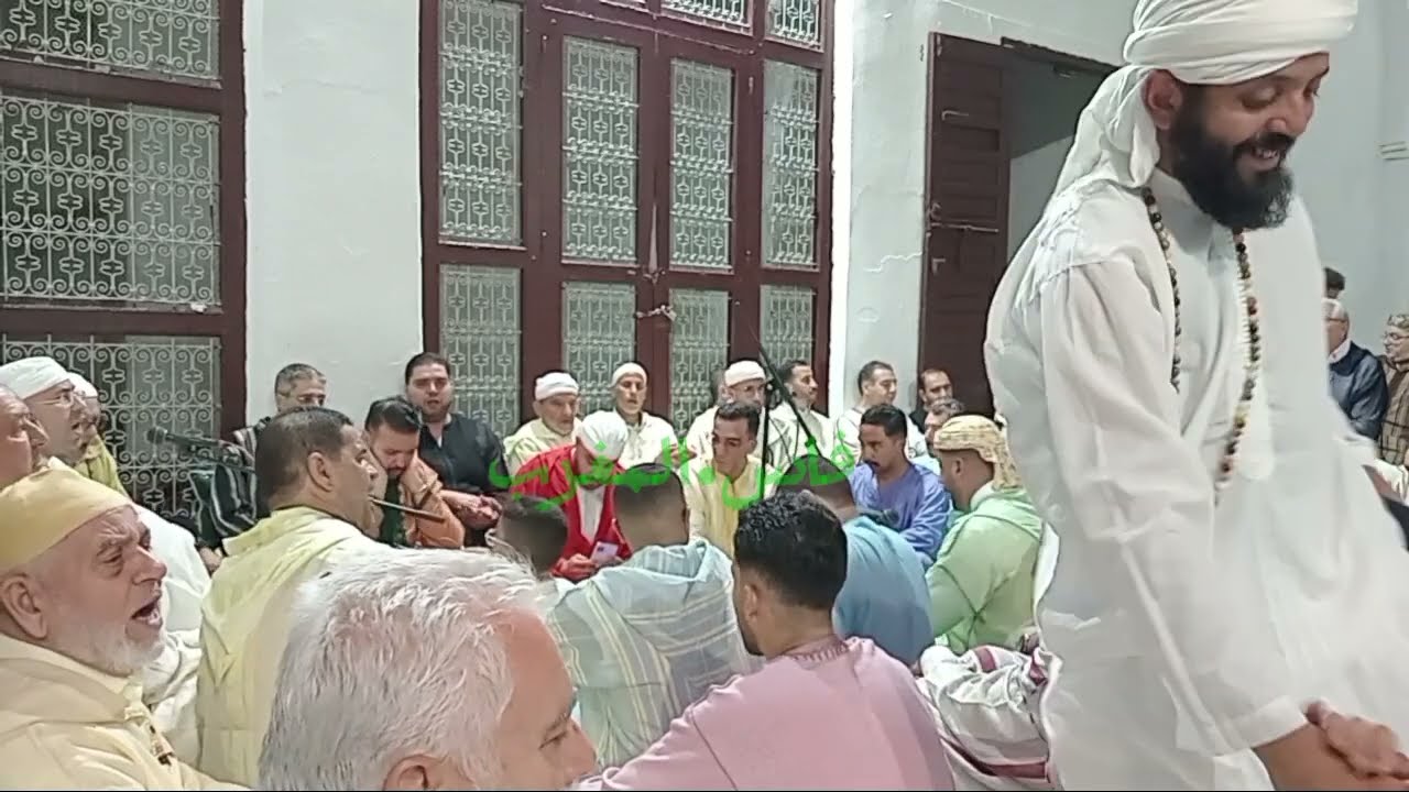 ليلة مادحين الزاوية الحراقية في موسم مولاي إدريس الأكبر في زرهون. المنشد بلقاضي و مروان حاجي..خمرة