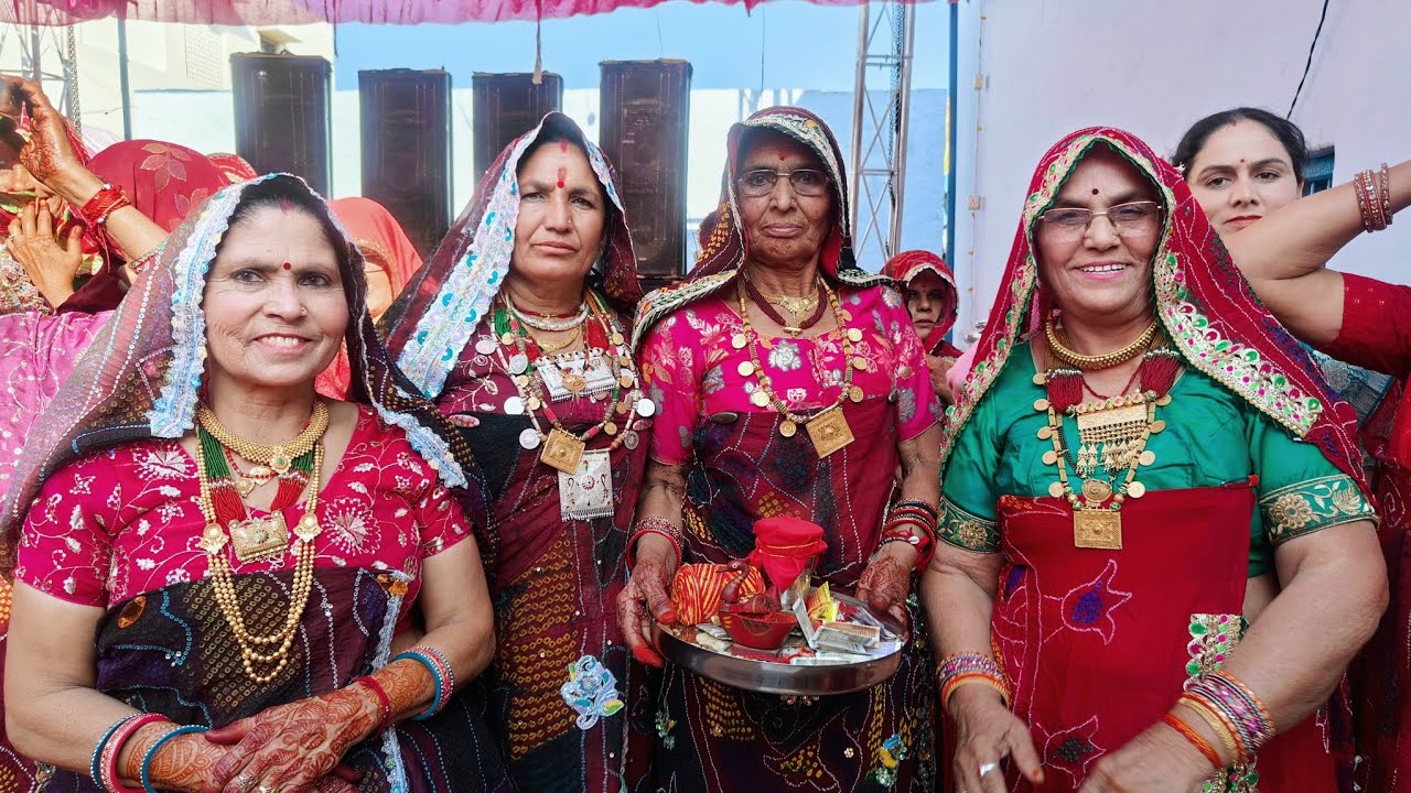 हमारी बुआ की बेटी बहिन बसंती के यहां फतेहपुर मे भात का कार्यक्रम ll Shekhawati song video llMayara