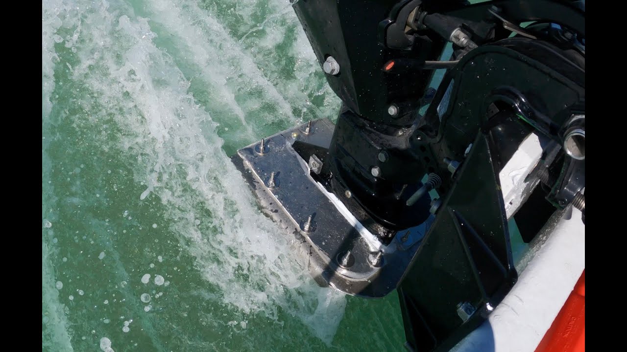 HOMEMADE Cavitation Plate on 14' Skiff | Performance Video 20hp Mercury Outboard